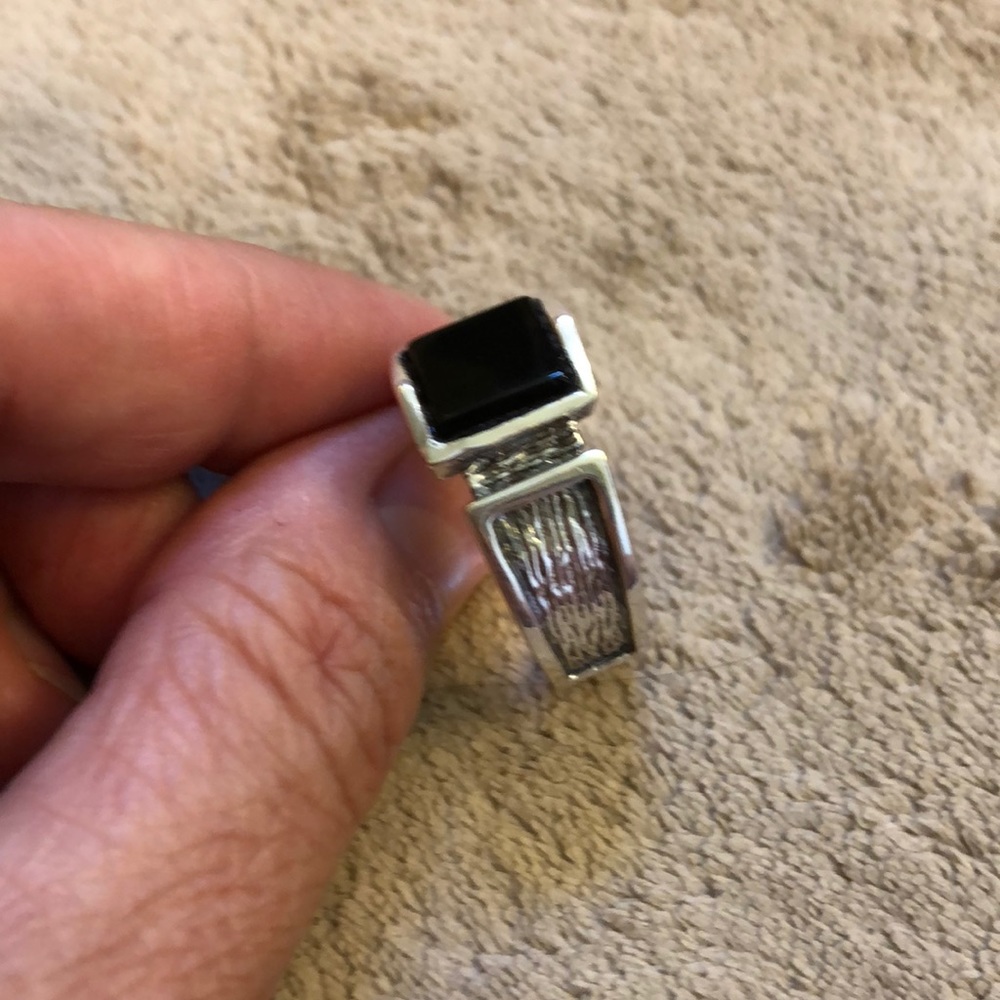 Men’s ring